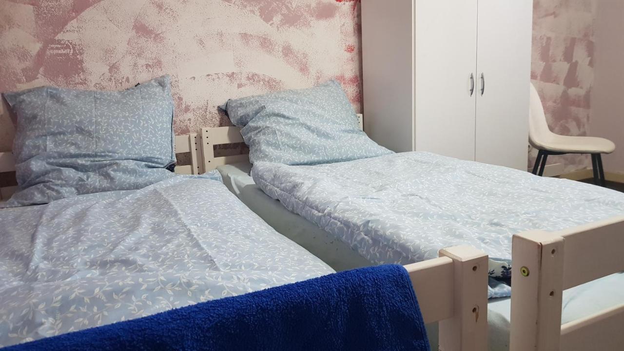 Handwerker Unterkunft Monteurzimmer Mit Gemeinschaftsbad In Brebach Saarbrücken Exterior foto